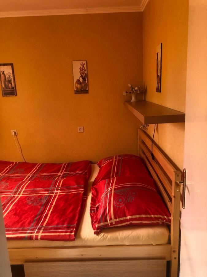 Oeroekzoeld Apartmanok Balatonfenyves Exteriér fotografie