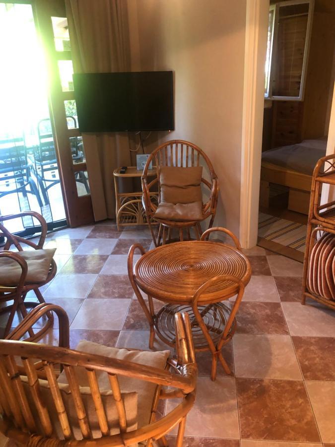 Oeroekzoeld Apartmanok Balatonfenyves Exteriér fotografie