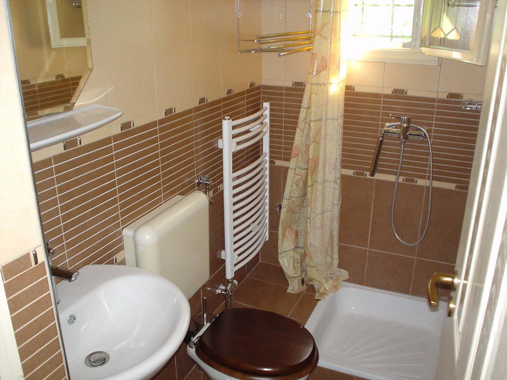 Oeroekzoeld Apartmanok Balatonfenyves Pokoj fotografie