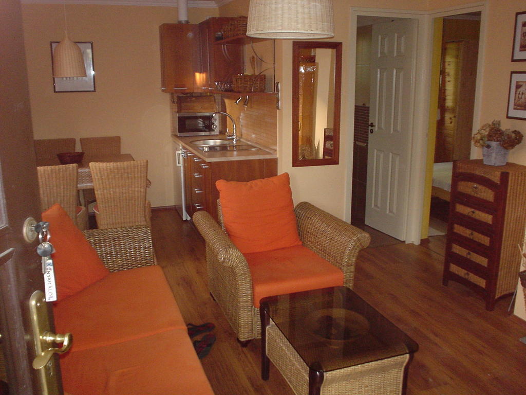 Oeroekzoeld Apartmanok Balatonfenyves Pokoj fotografie